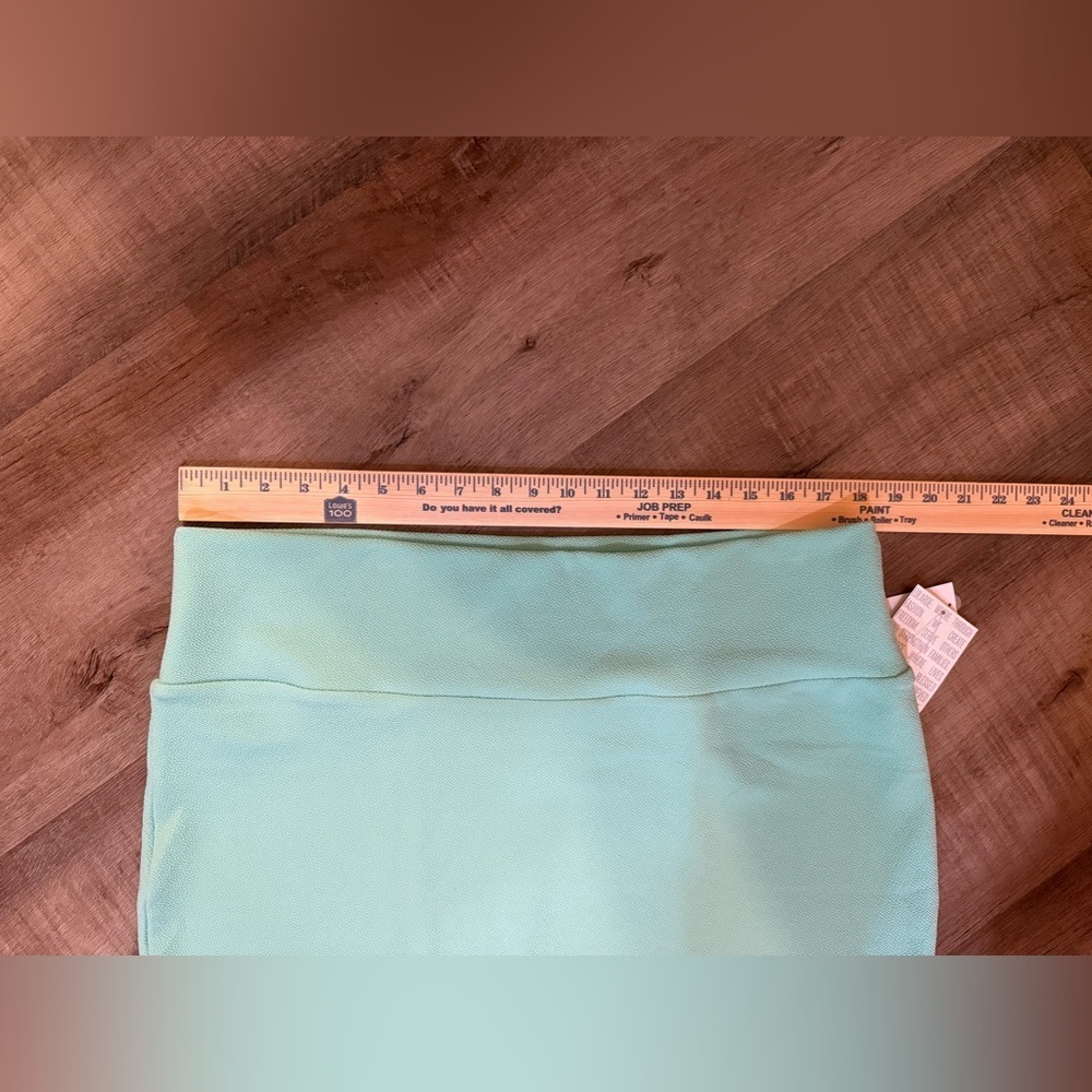 LuLaRoe Cassie Pencil Skirt Size 3XL NWT 🆕 🆕🆕🆕 - Picture 9 of 9